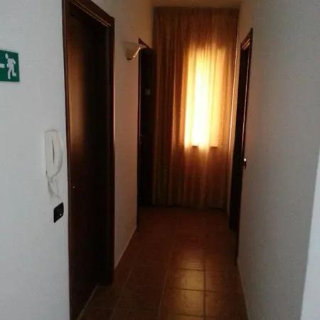 San Nicola Il Sole 2* Albanella